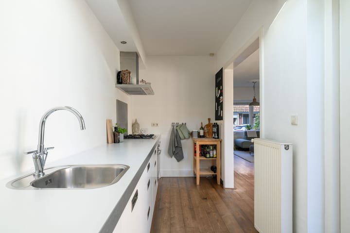 Foto 24 van Roerstraat 11