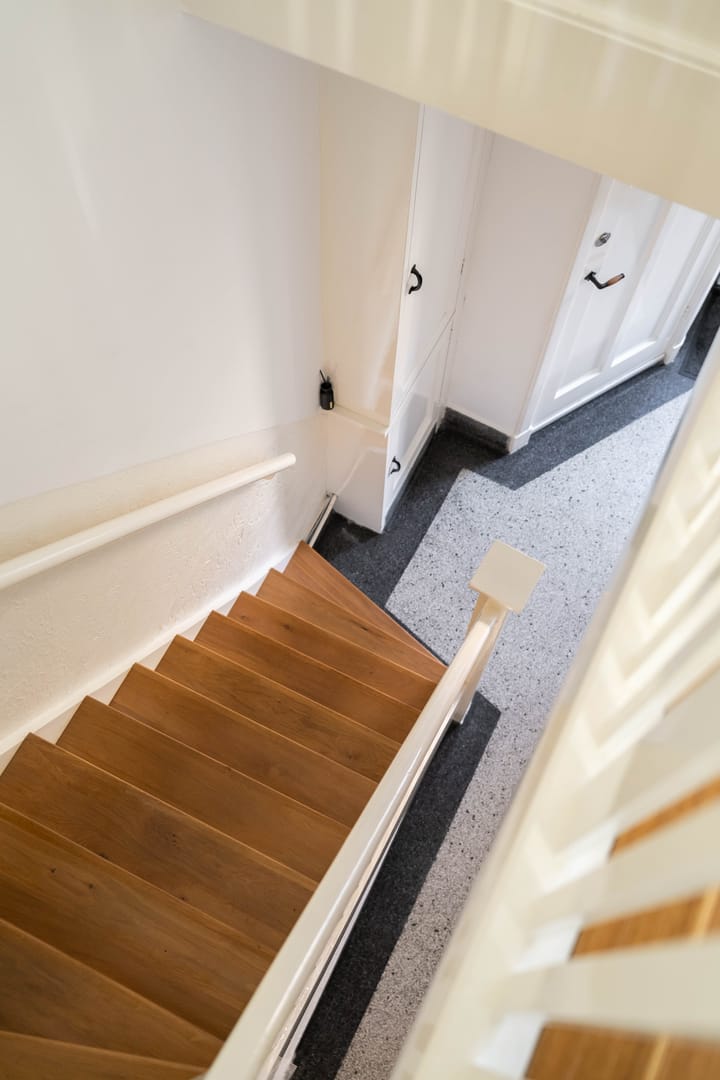 Foto 28 van Roerstraat 11