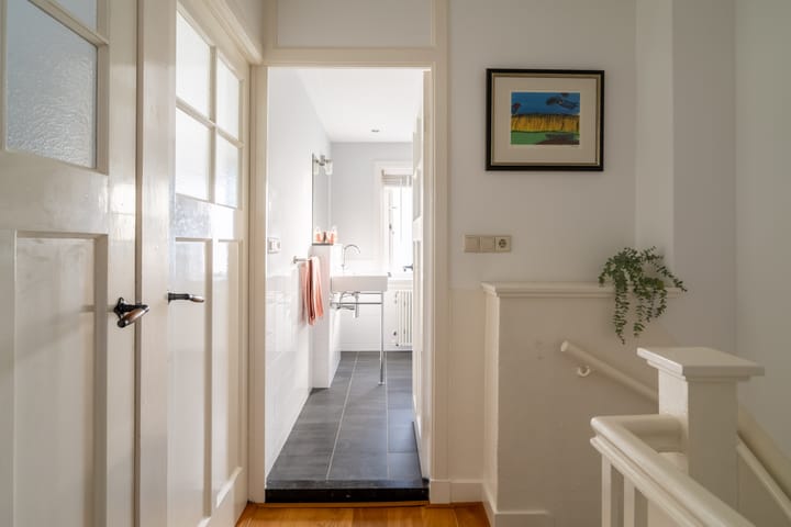 Foto 40 van Roerstraat 11