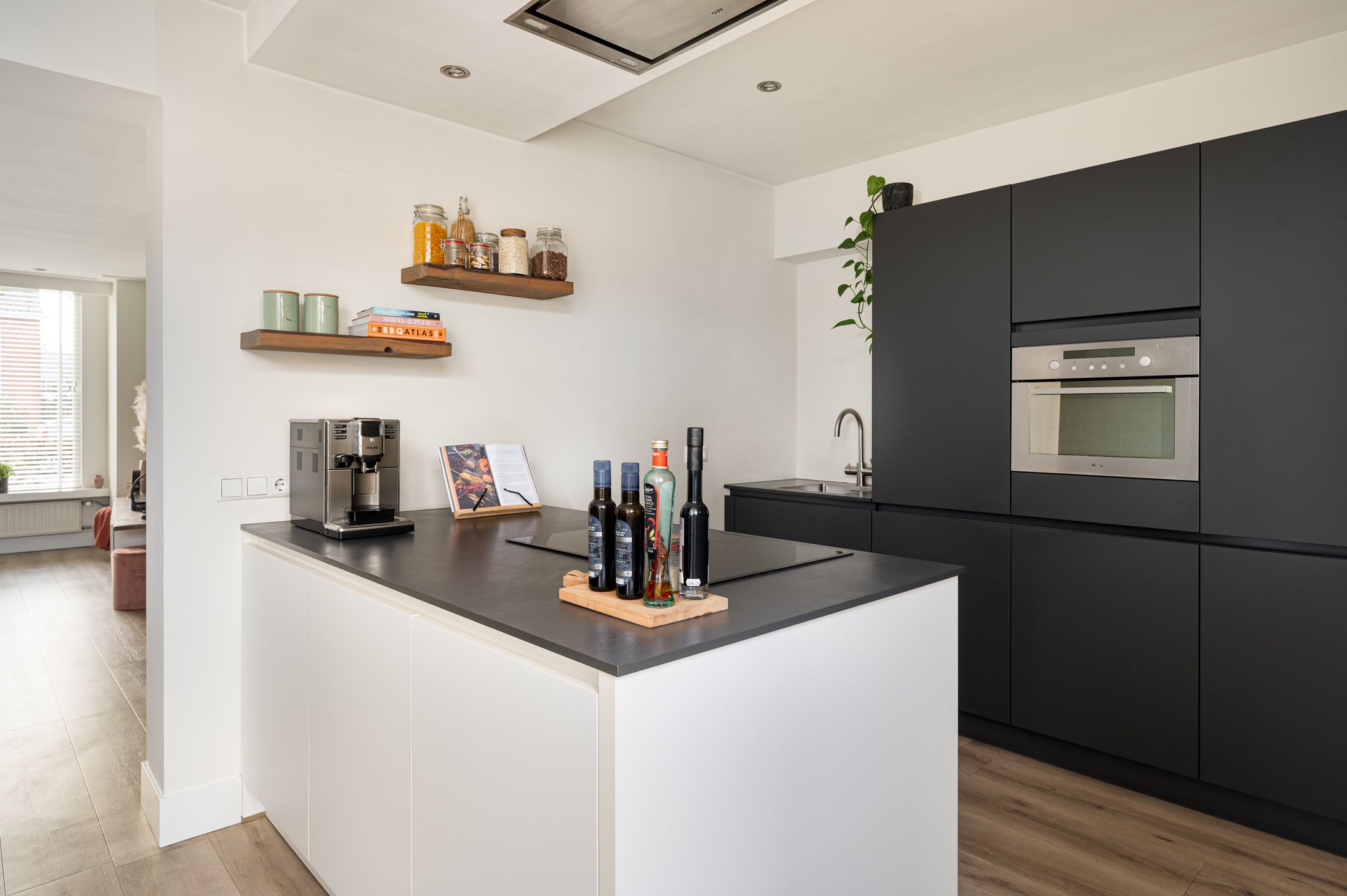 Foto 12 van Graaf Arnulfstraat 34