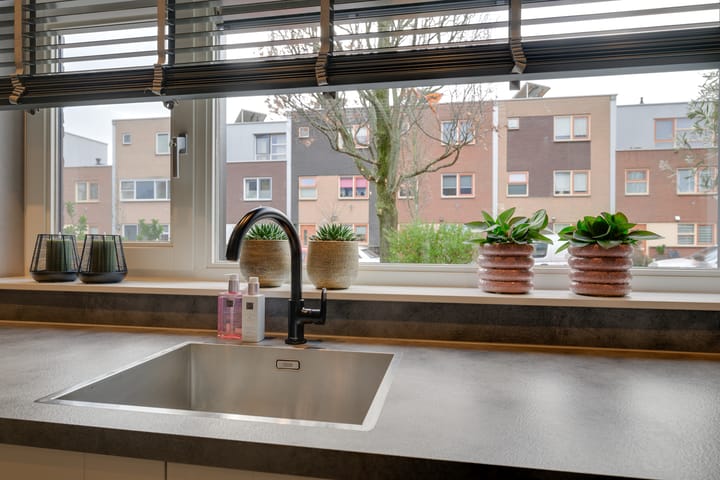 Foto 11 van De Ruijtbaan 23