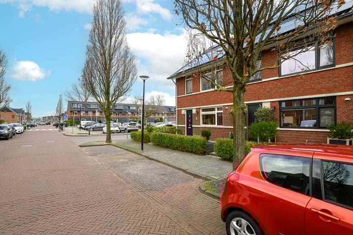 Foto 48 van De Ruijtbaan 23