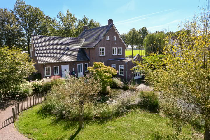 Foto 58 van Napoleonsweg 136