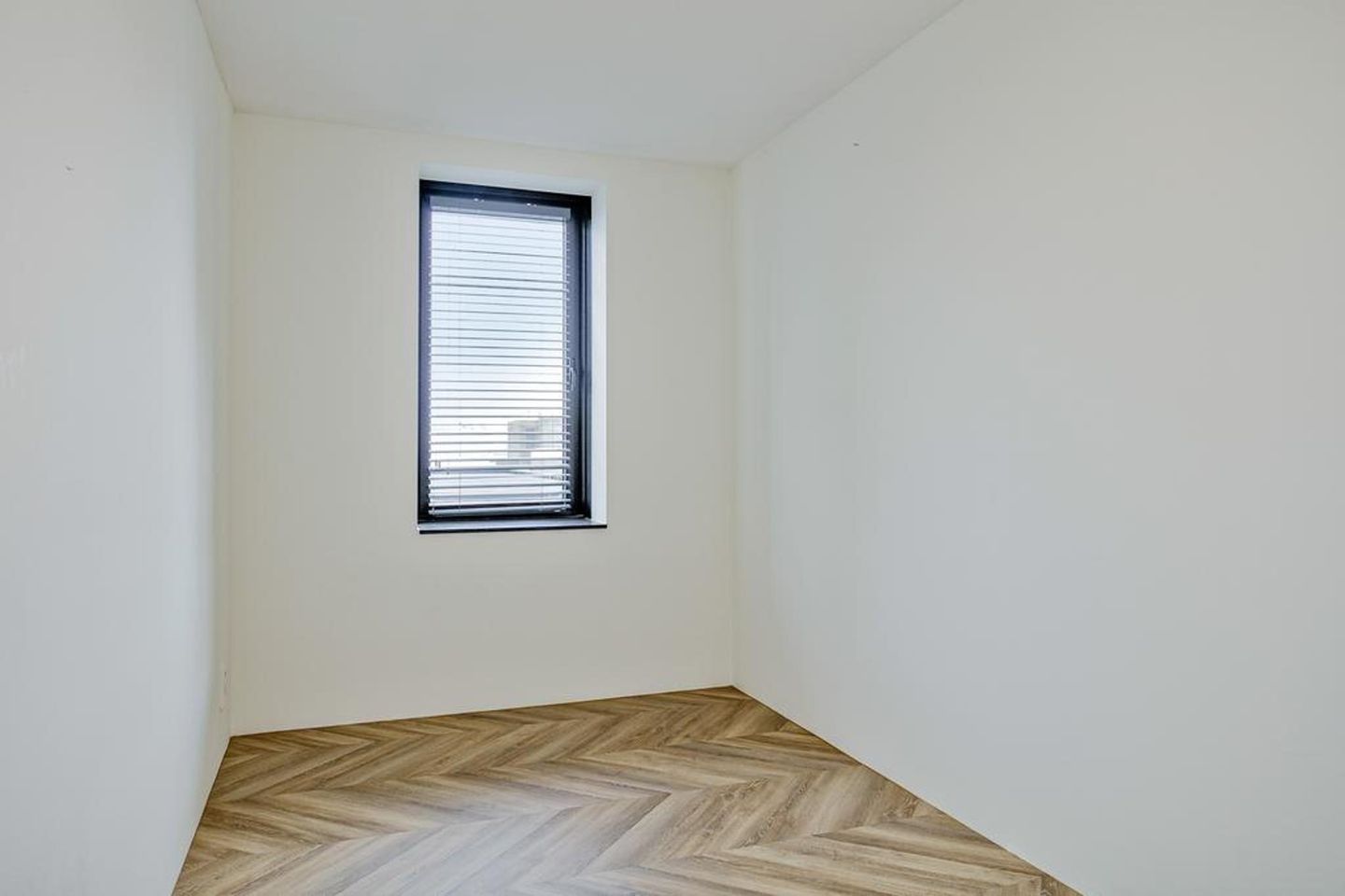 Foto 25 van Anna van Buerenplein 110