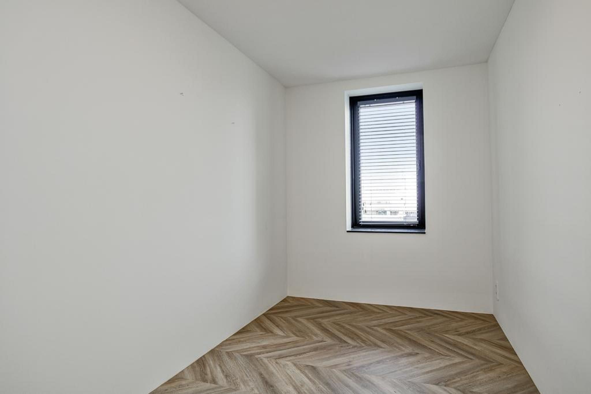 Foto 24 van Anna van Buerenplein 110