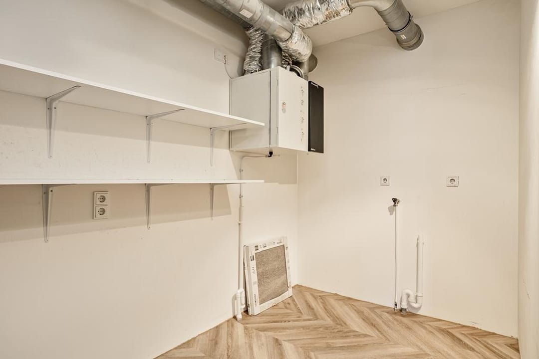 Foto 26 van Anna van Buerenplein 110