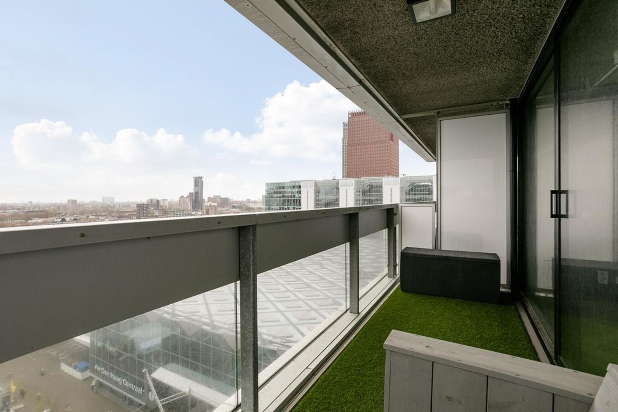 Foto 27 van Anna van Buerenplein 110