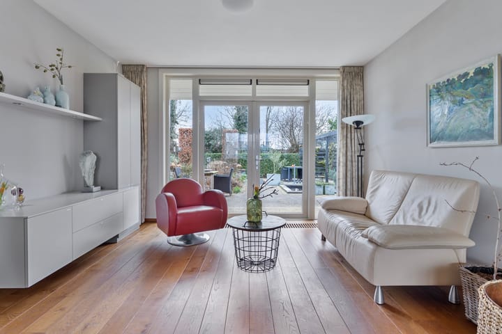 Foto 9 van Oosterscheldestraat 10