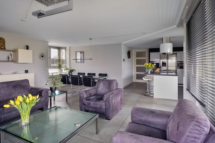 Photo 8 of Winter 19