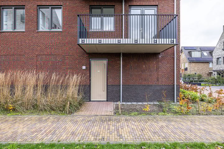 Foto 26 van Meeroever 87