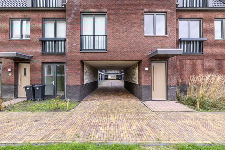 Foto 30 van Meeroever 87