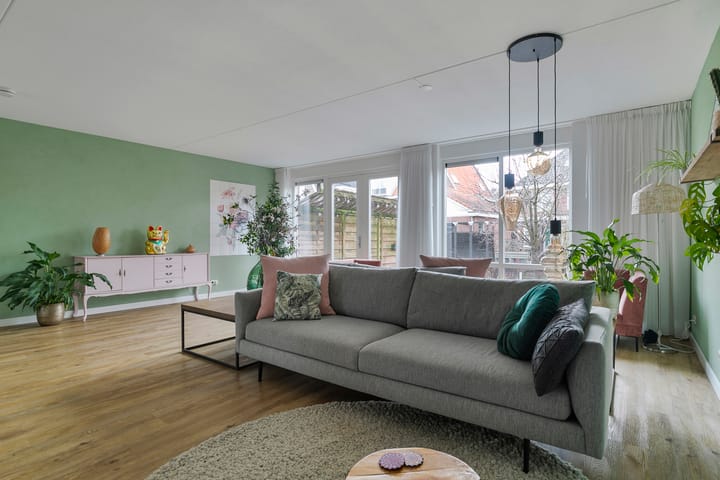 Foto 12 van Oostergosingel 12