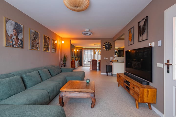 Foto 4 van Dr. Marga Klompéstraat 4