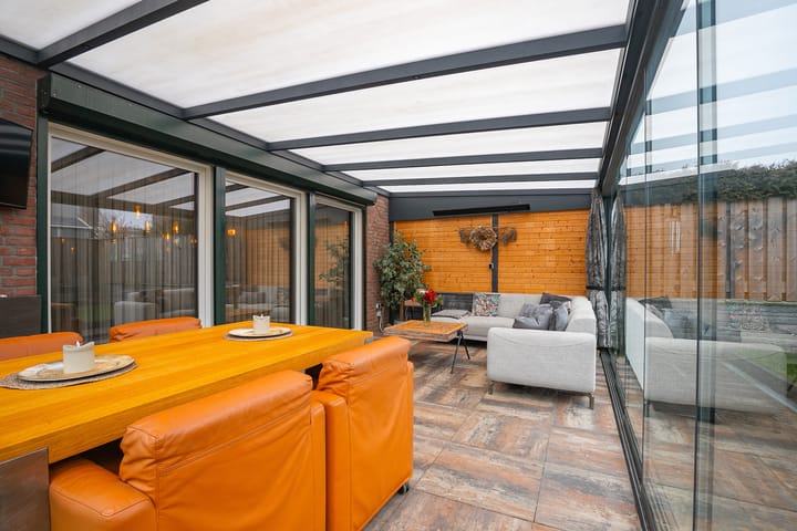 Foto 21 van Dr. Marga Klompéstraat 4