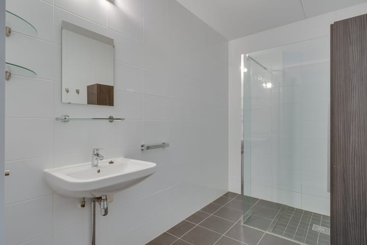 Foto 12 van van Eedenplein 122