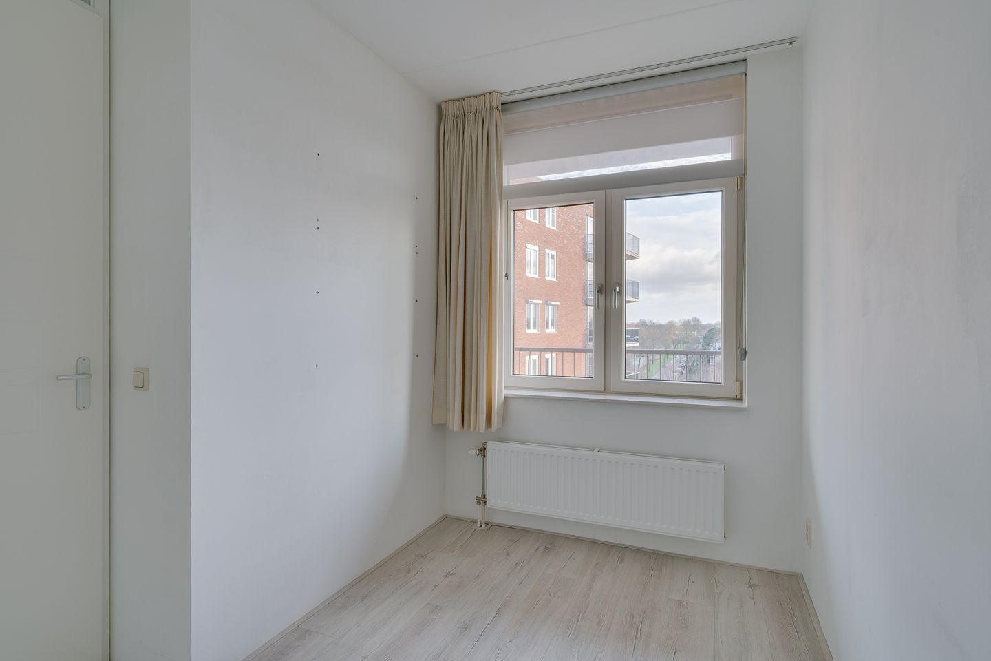 Foto 20 van van Eedenplein 122