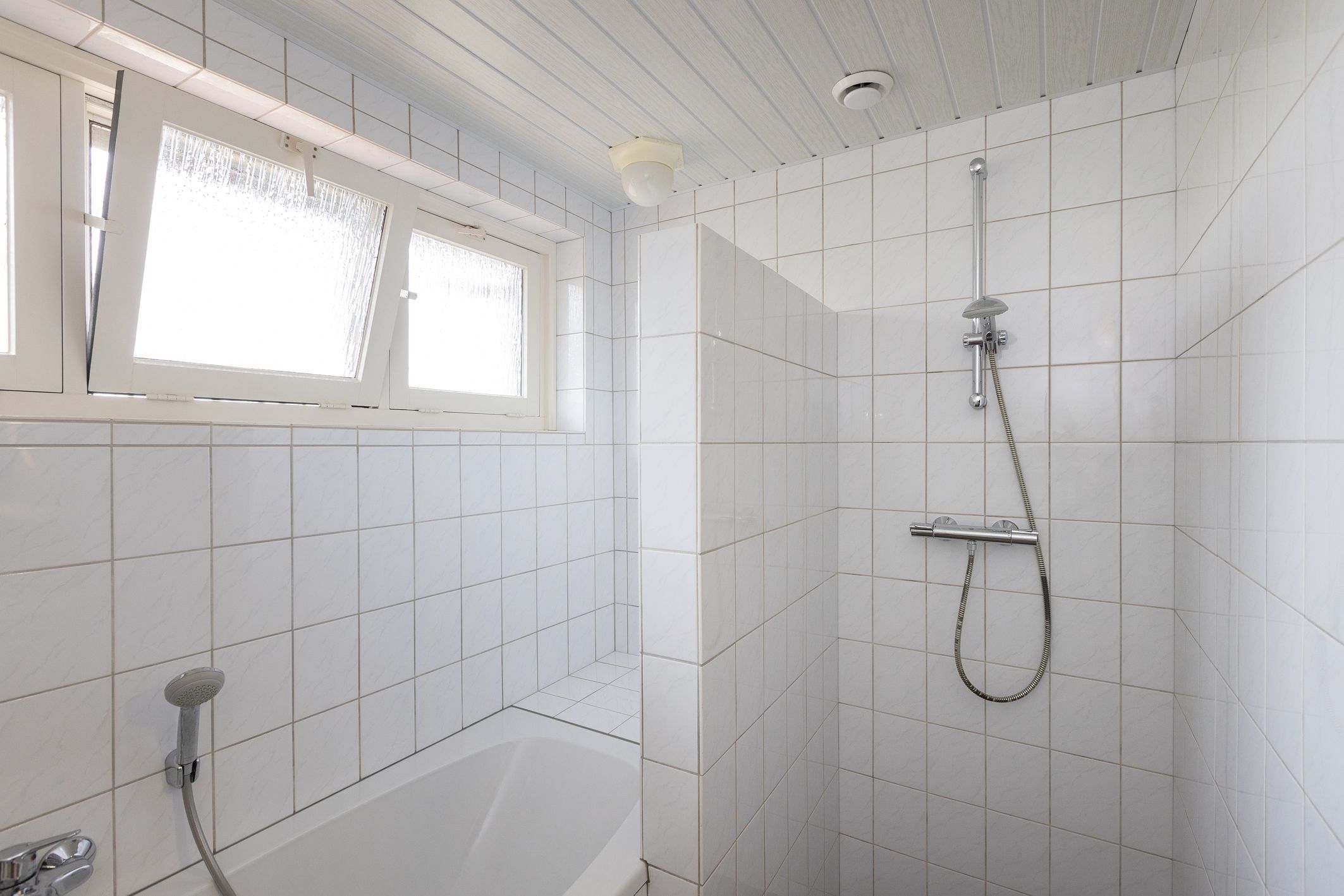 Photo 12 of Flipsweg 17