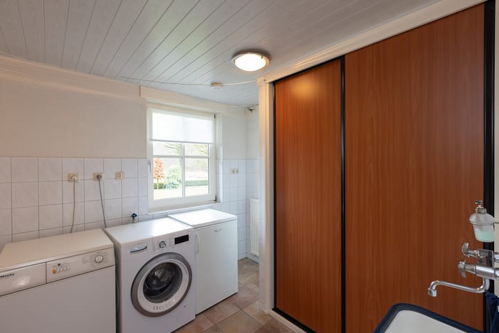 Photo 13 of Flipsweg 17