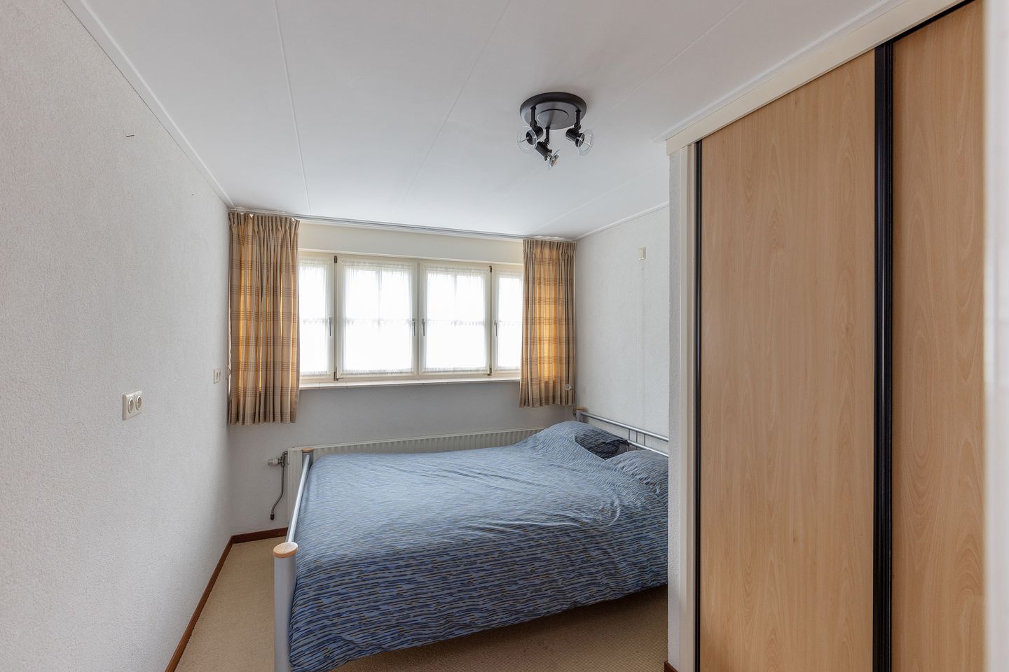 Photo 20 of Flipsweg 17