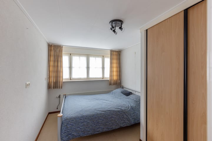 Photo 20 of Flipsweg 17