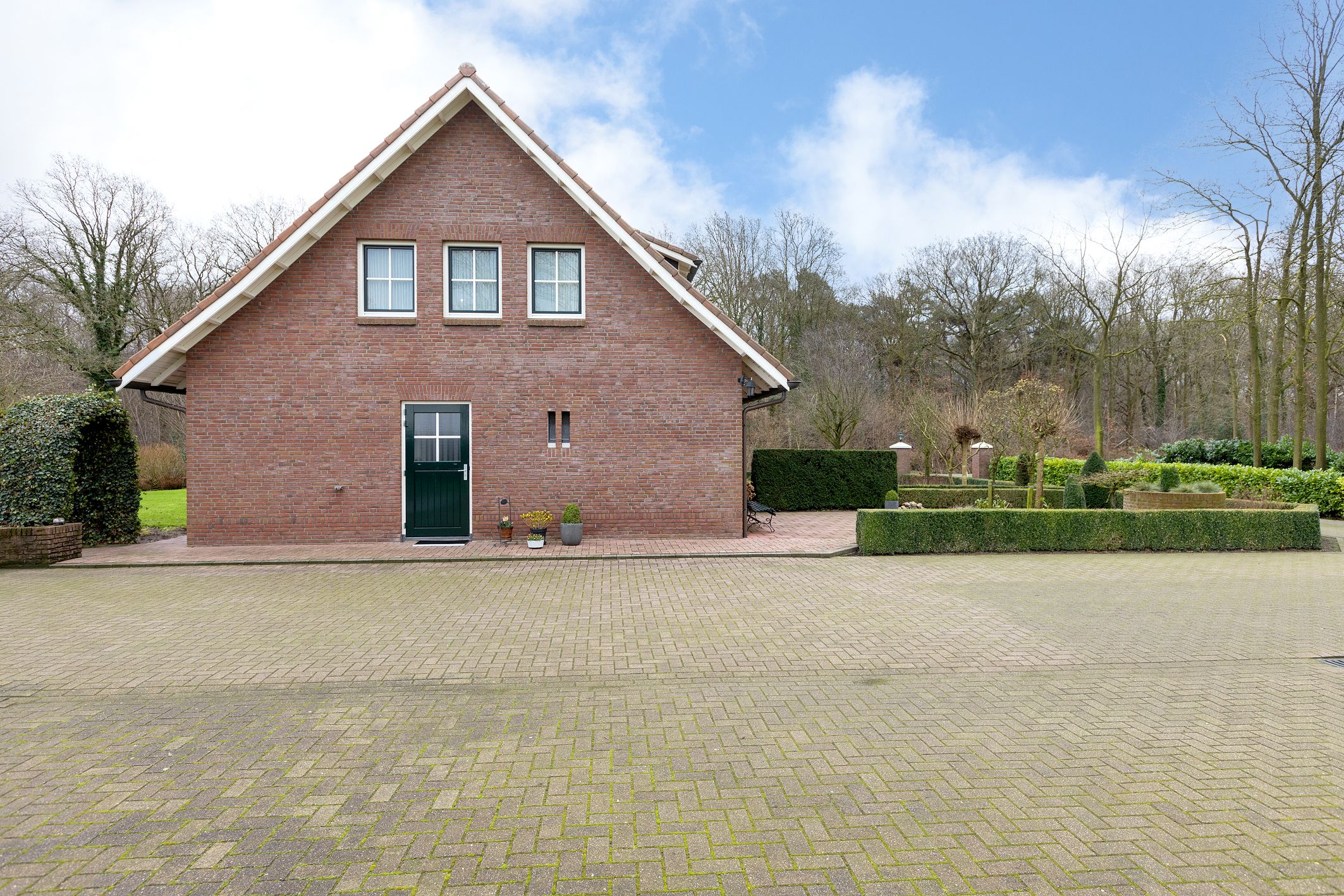 Photo 33 of Flipsweg 17