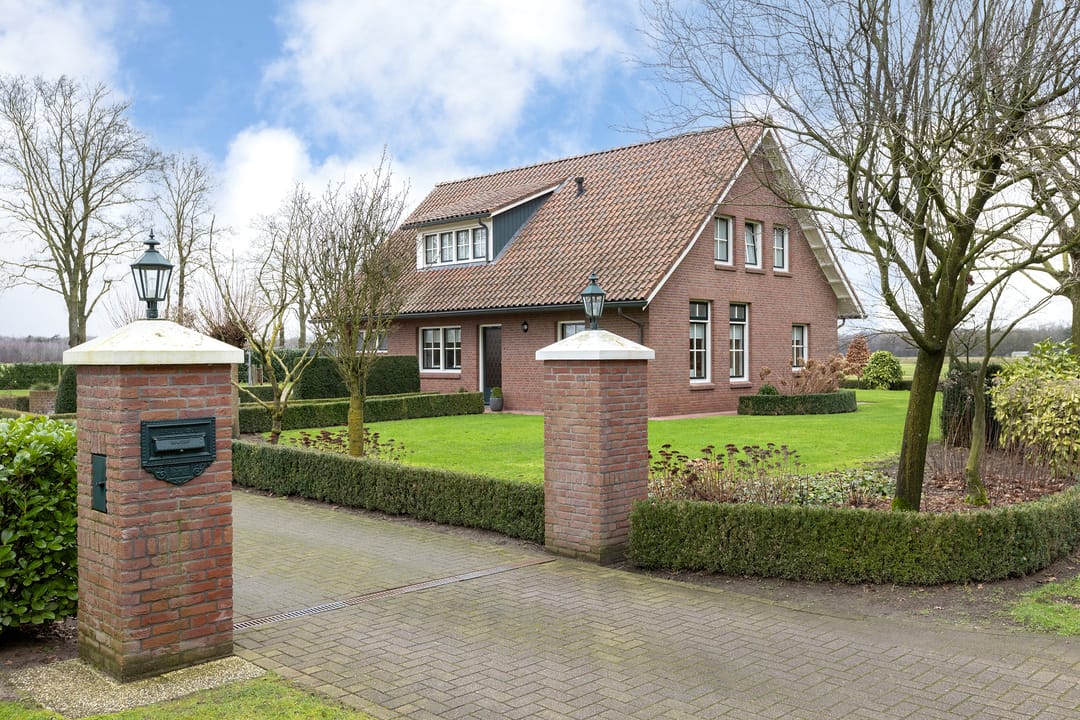 Photo 41 of Flipsweg 17