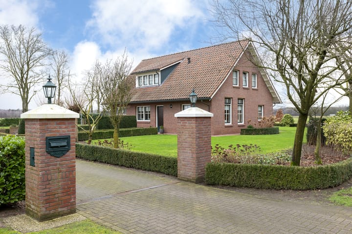 Photo 41 of Flipsweg 17