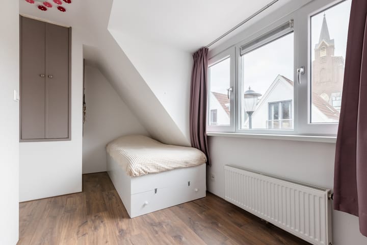 Foto 32 van Marinestraat 9