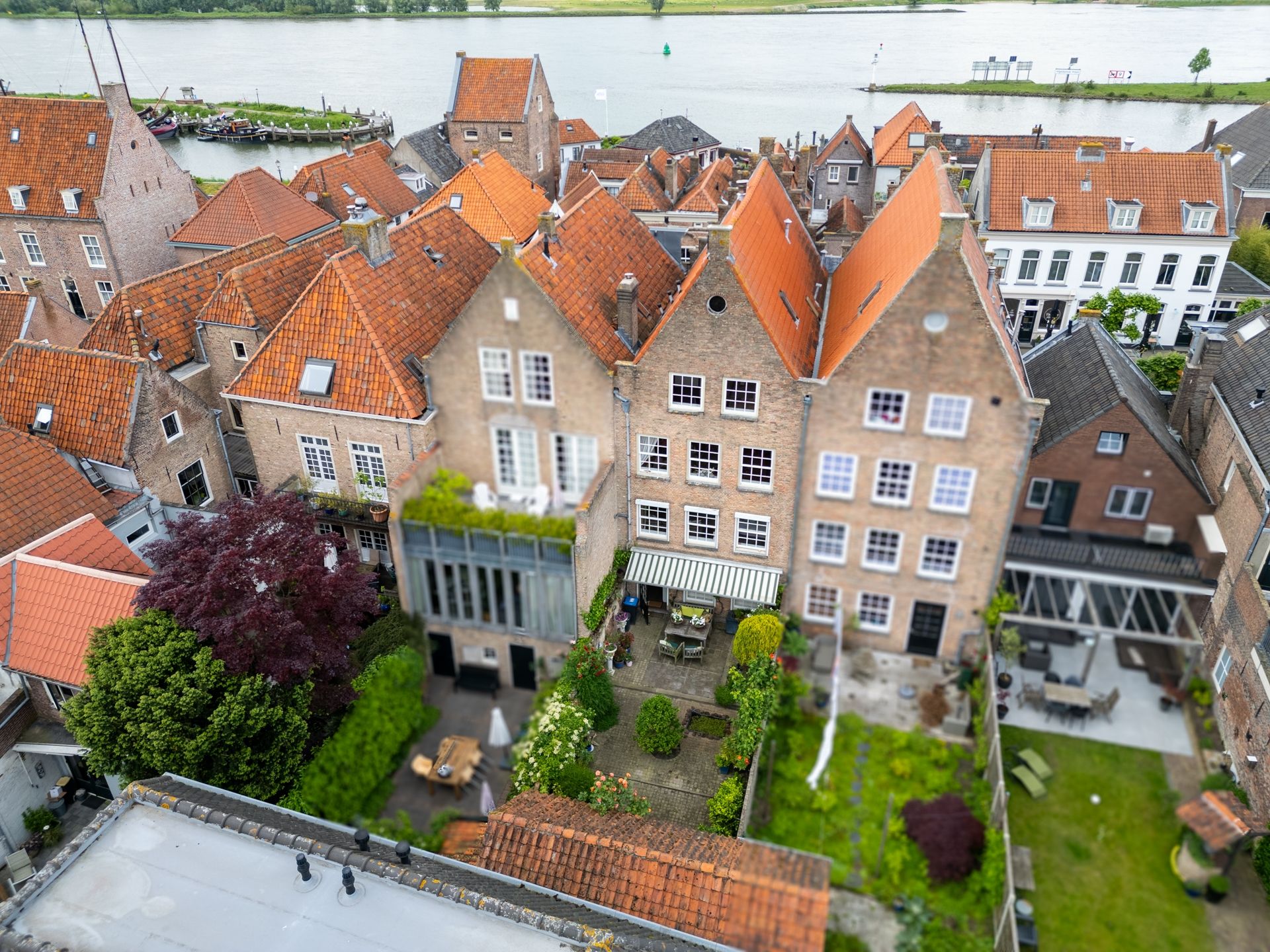 Foto 18 van Hoogstraat 10