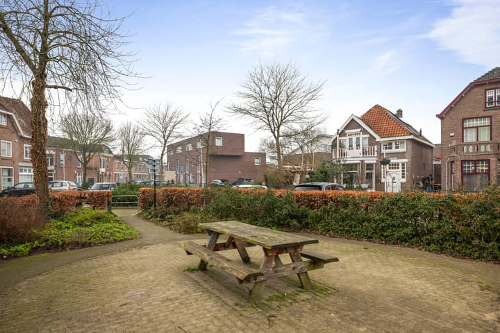 Foto 50 van Schoutenweg 52