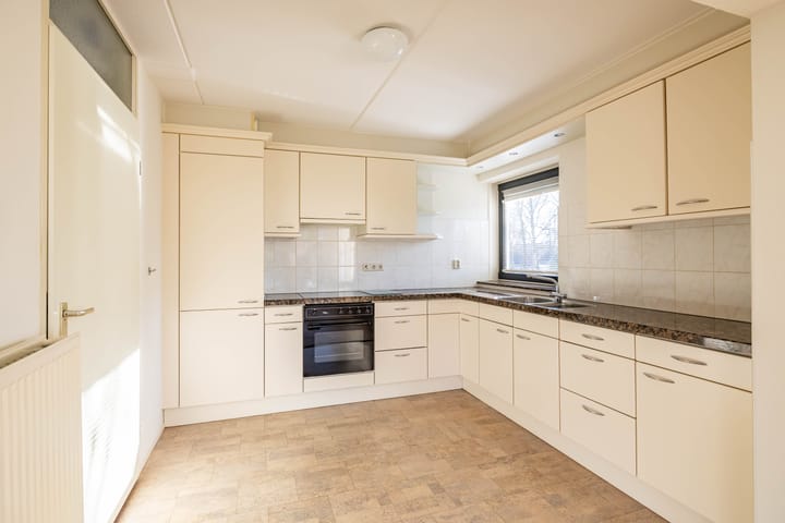 Foto 3 van Meeuwenlaan 15