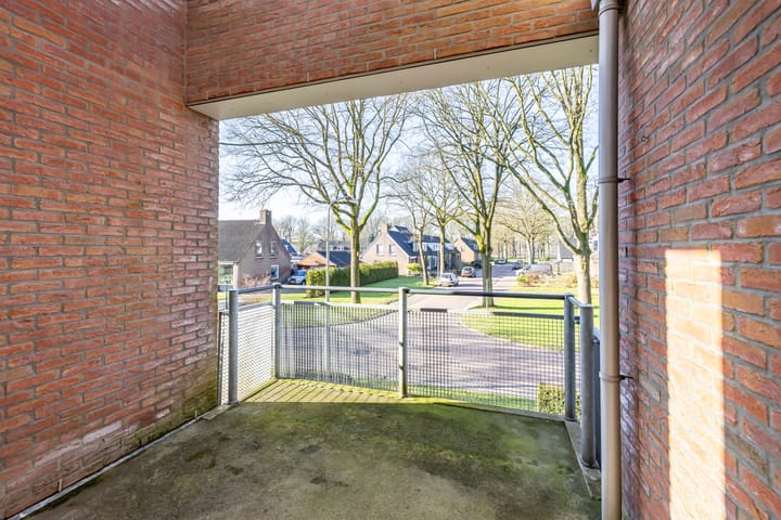 Foto 29 van Meeuwenlaan 15