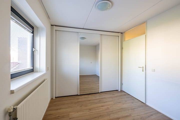 Foto 38 van Meeuwenlaan 15