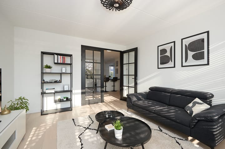 Foto 5 van Koninginnepage 15