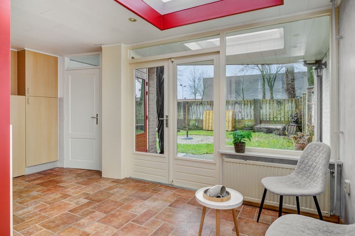 Foto 8 van Terpeborch 70