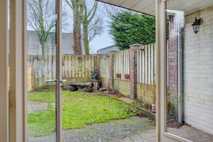 Foto 9 van Terpeborch 70