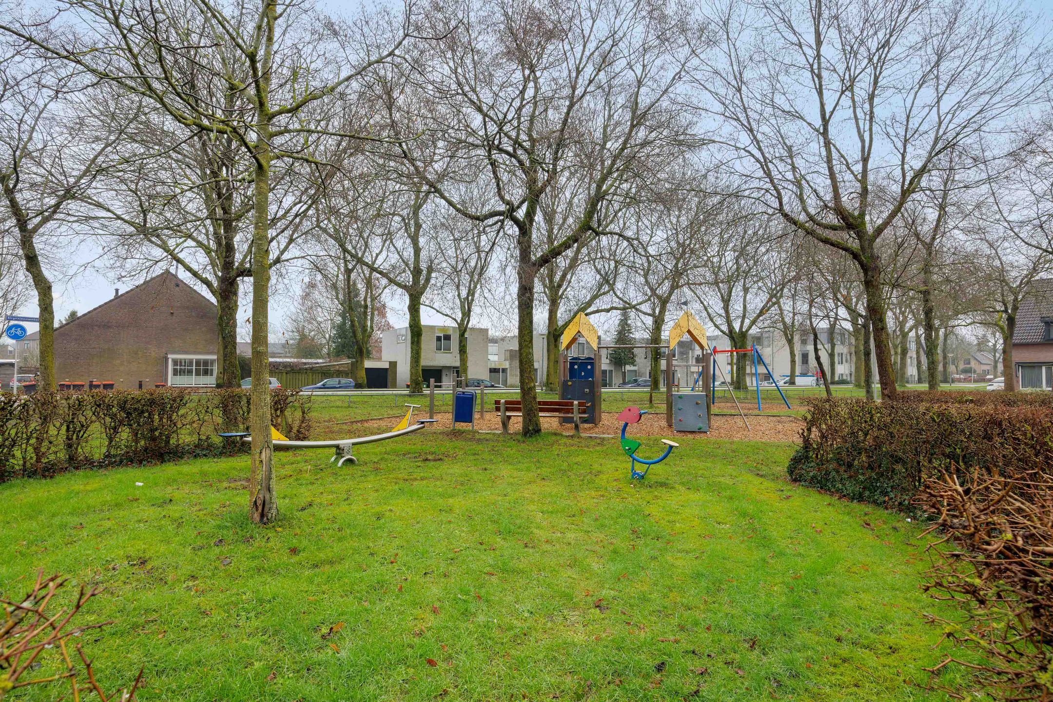 Foto 36 van Terpeborch 70