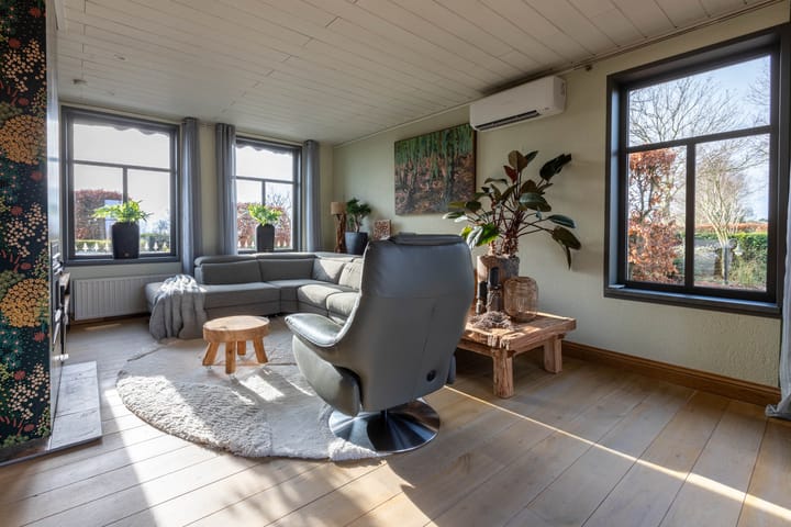 Foto 15 van Rolafseweg 9