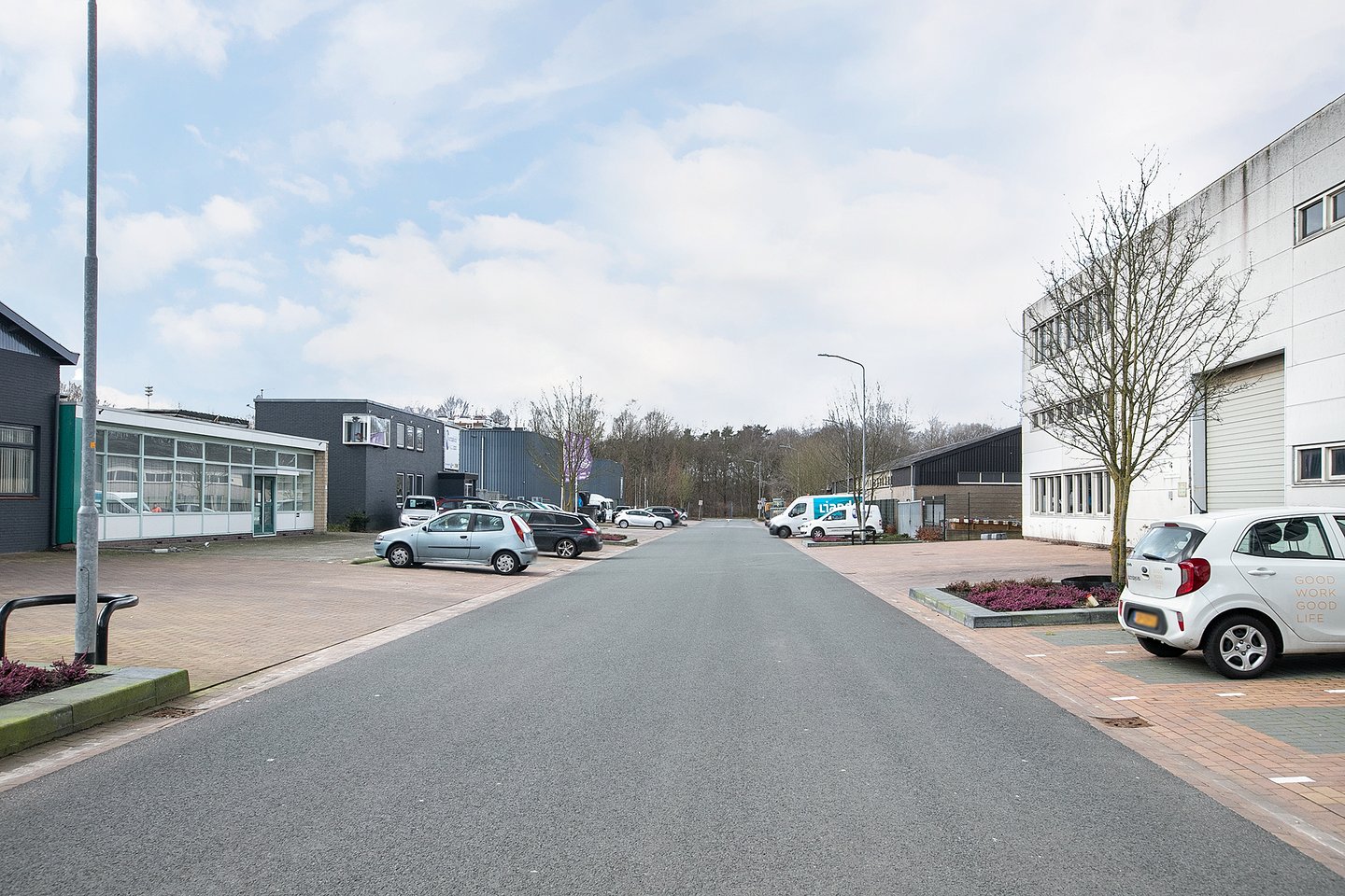 Bekijk foto 3 van Kerkdennen 60