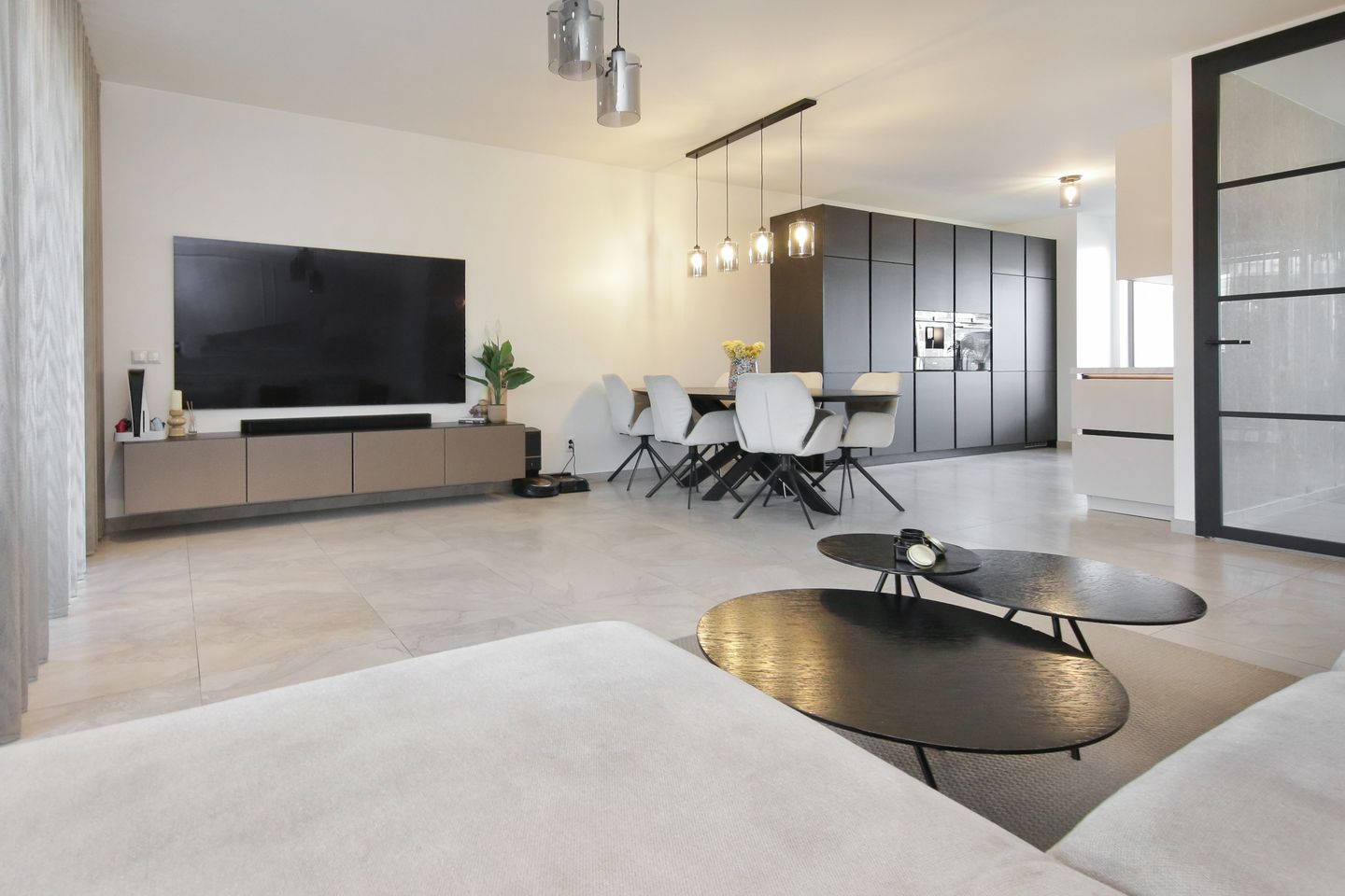 Foto 4 van Robert Kochstraat 53