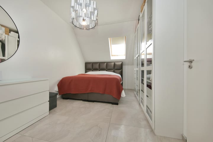 Foto 12 van Robert Kochstraat 53