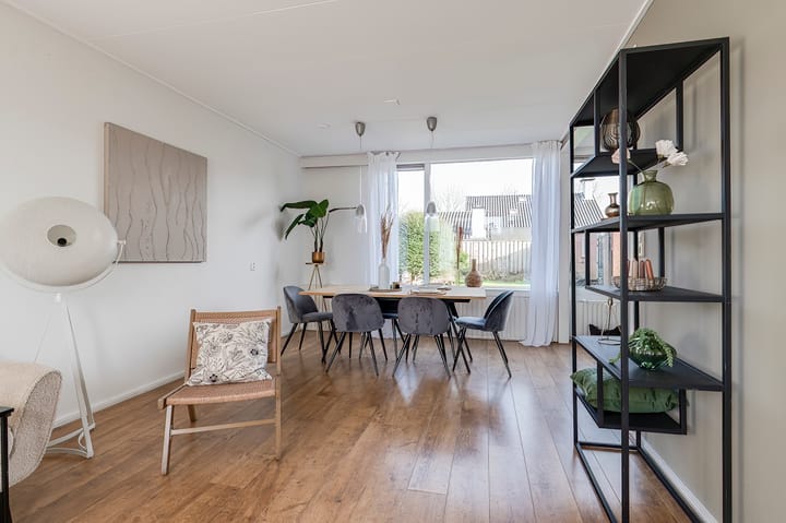 Photo 3 of Spiraeastraat 37