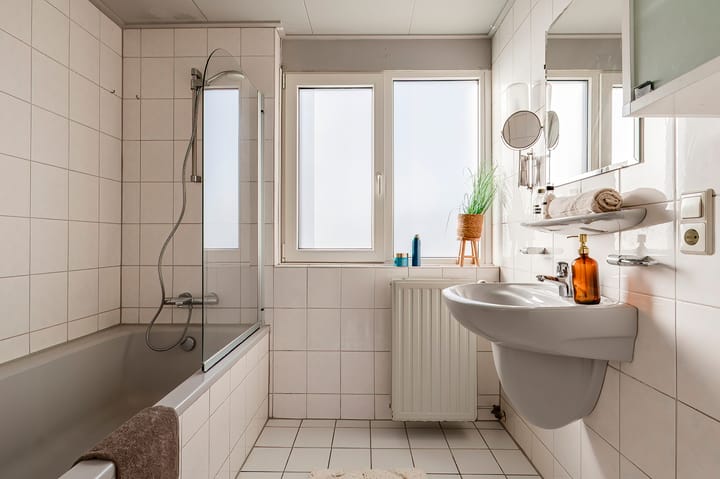 Photo 22 of Spiraeastraat 37