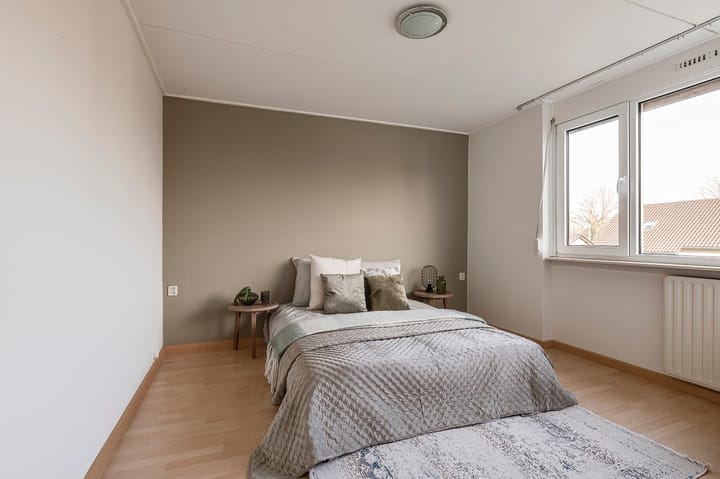 Photo 24 of Spiraeastraat 37