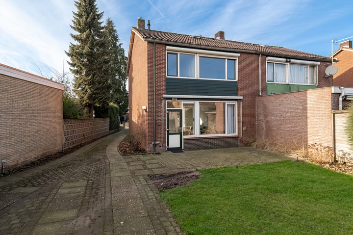 Photo 29 of Spiraeastraat 37