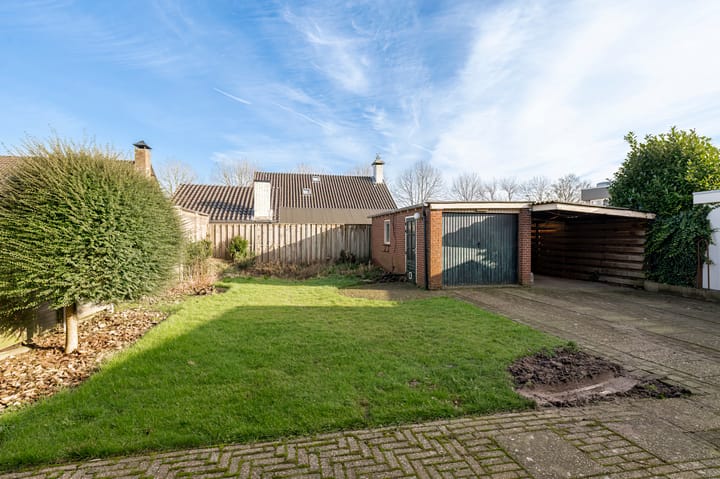 Photo 31 of Spiraeastraat 37