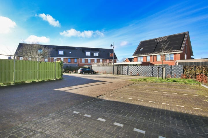 Foto 61 van Robert Kochstraat 53