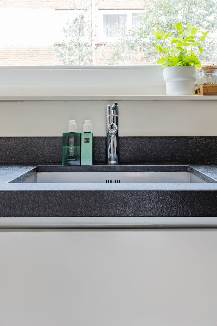 Foto 16 van J. Roodenburghstraat 27