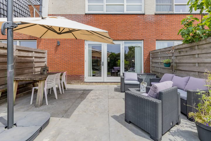 Foto 42 van J. Roodenburghstraat 27