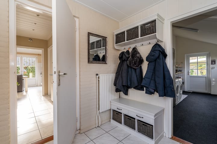 Foto 11 van Middenweg 96